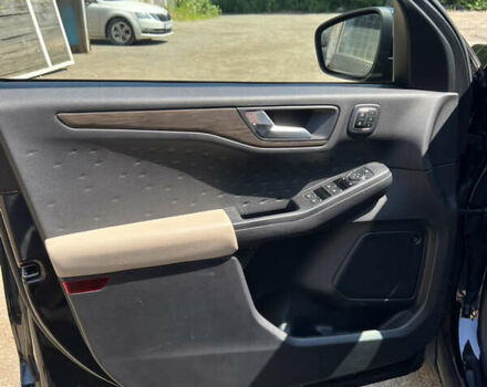 Черный Форд Эскейп, объемом двигателя 2.5 л и пробегом 136 тыс. км за 23000 $, фото 21 на Automoto.ua