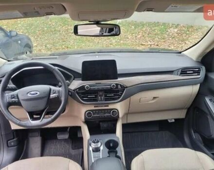 Чорний Форд Ескейп, об'ємом двигуна 2 л та пробігом 170 тис. км за 15900 $, фото 2 на Automoto.ua