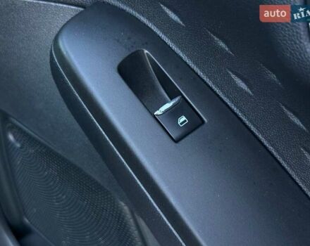 Черный Форд Эскейп, объемом двигателя 2.5 л и пробегом 80 тыс. км за 20800 $, фото 53 на Automoto.ua