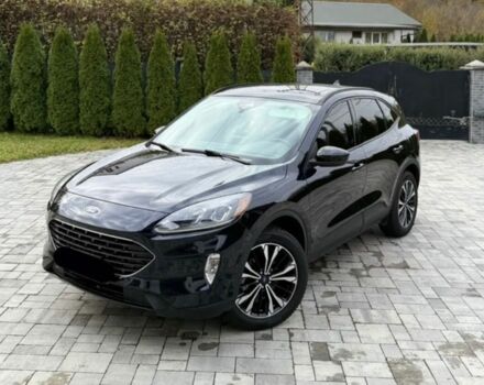 Черный Форд Эскейп, объемом двигателя 2 л и пробегом 74 тыс. км за 11000 $, фото 1 на Automoto.ua