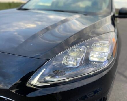 Черный Форд Эскейп, объемом двигателя 1.5 л и пробегом 121 тыс. км за 14000 $, фото 3 на Automoto.ua