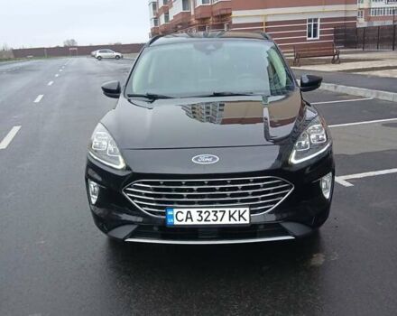 Черный Форд Эскейп, объемом двигателя 2 л и пробегом 130 тыс. км за 17200 $, фото 16 на Automoto.ua