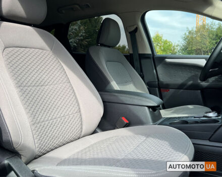 Черный Форд Эскейп, объемом двигателя 1.5 л и пробегом 62 тыс. км за 17200 $, фото 8 на Automoto.ua