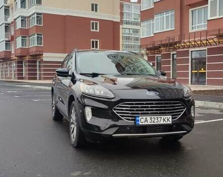 Черный Форд Эскейп, объемом двигателя 2 л и пробегом 130 тыс. км за 17200 $, фото 7 на Automoto.ua