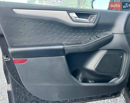 Форд Эскейп 2020 в Львове на Automoto.ua Черный Форд Эскейп, объемом двигателя 2.5 л и пробегом 165 тыс. км за 22790 $, фото 14 на Automoto.ua