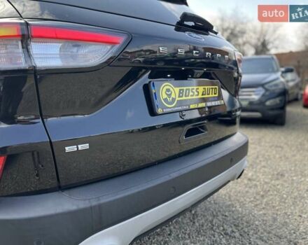 Черный Форд Эскейп, объемом двигателя 1.5 л и пробегом 132 тыс. км за 17500 $, фото 6 на Automoto.ua