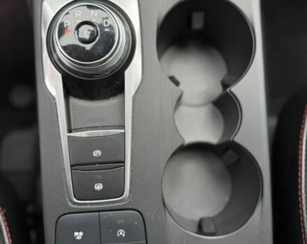 Черный Форд Эскейп, объемом двигателя 2 л и пробегом 74 тыс. км за 11000 $, фото 11 на Automoto.ua