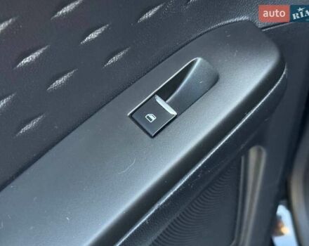 Черный Форд Эскейп, объемом двигателя 2.5 л и пробегом 80 тыс. км за 20800 $, фото 44 на Automoto.ua