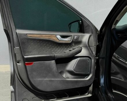 Черный Форд Эскейп, объемом двигателя 2.5 л и пробегом 26 тыс. км за 14350 $, фото 8 на Automoto.ua