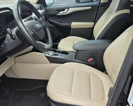 Чорний Форд Ескейп, об'ємом двигуна 2 л та пробігом 37 тис. км за 10900 $, фото 7 на Automoto.ua