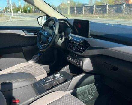 Черный Форд Эскейп, объемом двигателя 1.5 л и пробегом 124 тыс. км за 15000 $, фото 2 на Automoto.ua