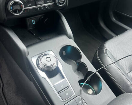 Чорний Форд Ескейп, об'ємом двигуна 2.49 л та пробігом 135 тис. км за 23500 $, фото 8 на Automoto.ua