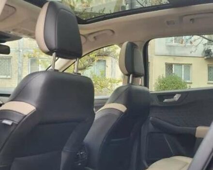 Чорний Форд Ескейп, об'ємом двигуна 2 л та пробігом 170 тис. км за 15900 $, фото 5 на Automoto.ua