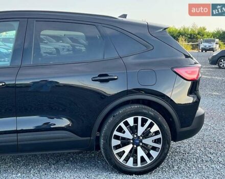 Форд Эскейп 2020 в Львове на Automoto.ua Черный Форд Эскейп, объемом двигателя 2.5 л и пробегом 165 тыс. км за 22790 $, фото 4 на Automoto.ua