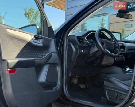 Черный Форд Эскейп, объемом двигателя 2.5 л и пробегом 80 тыс. км за 20800 $, фото 17 на Automoto.ua