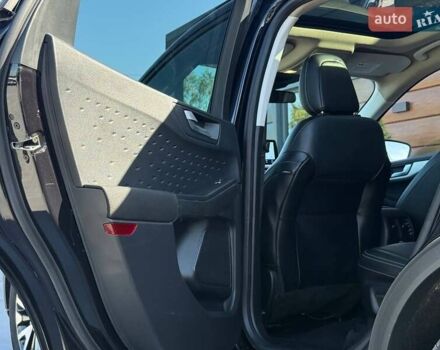 Черный Форд Эскейп, объемом двигателя 2.5 л и пробегом 80 тыс. км за 20800 $, фото 42 на Automoto.ua