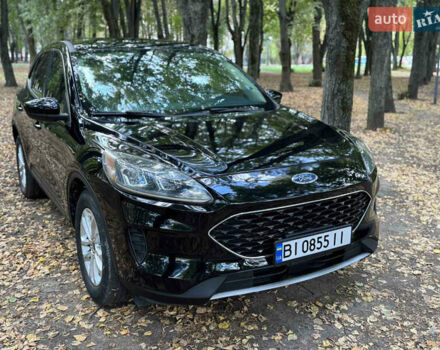 Черный Форд Эскейп, объемом двигателя 1.5 л и пробегом 48 тыс. км за 17600 $, фото 2 на Automoto.ua