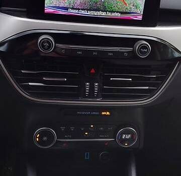 Черный Форд Эскейп, объемом двигателя 1.5 л и пробегом 207 тыс. км за 12700 $, фото 16 на Automoto.ua