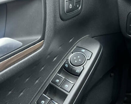 Чорний Форд Ескейп, об'ємом двигуна 2.49 л та пробігом 135 тис. км за 23500 $, фото 26 на Automoto.ua