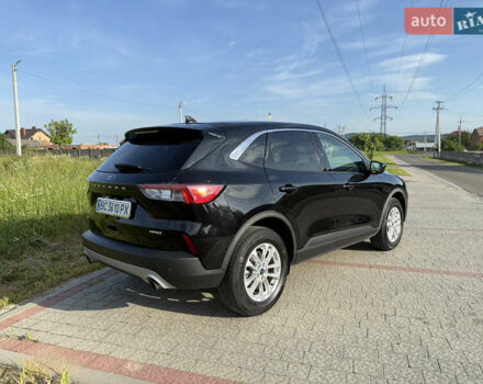 Черный Форд Эскейп, объемом двигателя 1.5 л и пробегом 42 тыс. км за 16500 $, фото 3 на Automoto.ua