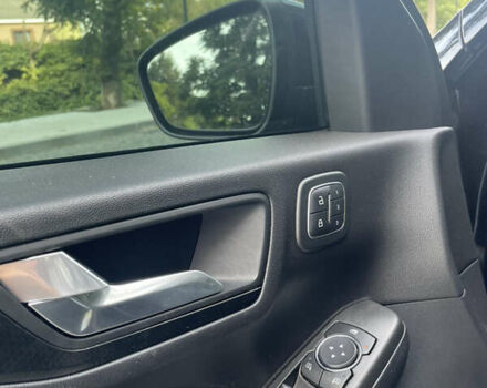 Черный Форд Эскейп, объемом двигателя 2 л и пробегом 74 тыс. км за 21500 $, фото 21 на Automoto.ua