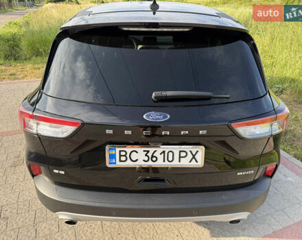 Черный Форд Эскейп, объемом двигателя 1.5 л и пробегом 42 тыс. км за 16500 $, фото 7 на Automoto.ua