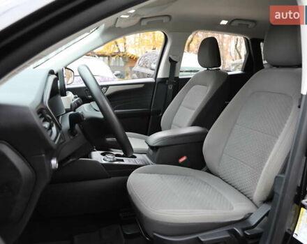 Черный Форд Эскейп, объемом двигателя 0 л и пробегом 101 тыс. км за 20000 $, фото 7 на Automoto.ua