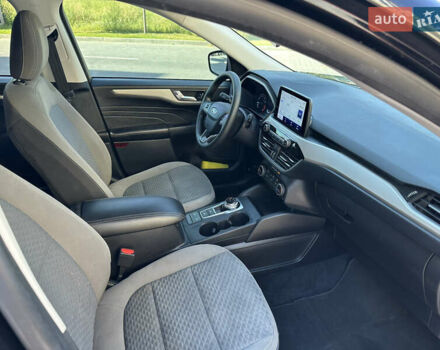 Черный Форд Эскейп, объемом двигателя 1.5 л и пробегом 53 тыс. км за 17299 $, фото 23 на Automoto.ua