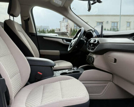 Черный Форд Эскейп, объемом двигателя 1.5 л и пробегом 89 тыс. км за 15199 $, фото 34 на Automoto.ua