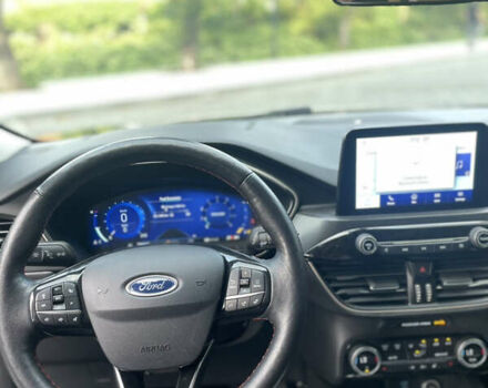 Черный Форд Эскейп, объемом двигателя 2 л и пробегом 74 тыс. км за 21500 $, фото 11 на Automoto.ua