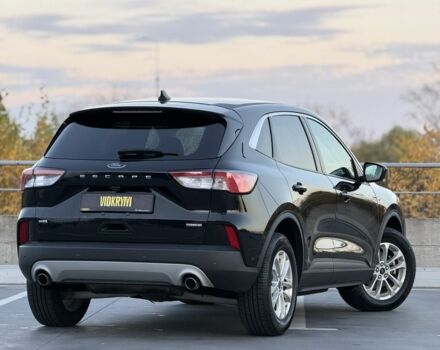 Черный Форд Эскейп, объемом двигателя 2.5 л и пробегом 117 тыс. км за 22650 $, фото 7 на Automoto.ua