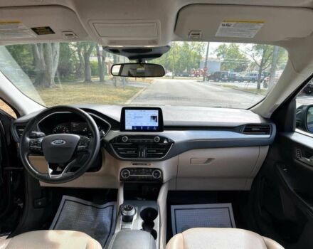 Черный Форд Эскейп, объемом двигателя 1.5 л и пробегом 18 тыс. км за 12300 $, фото 9 на Automoto.ua