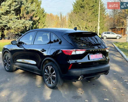 Черный Форд Эскейп, объемом двигателя 1.5 л и пробегом 68 тыс. км за 16500 $, фото 5 на Automoto.ua