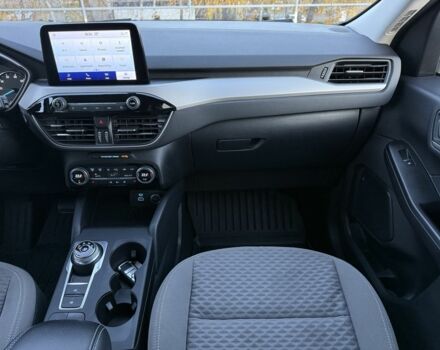 Черный Форд Эскейп, объемом двигателя 2.5 л и пробегом 117 тыс. км за 22650 $, фото 10 на Automoto.ua