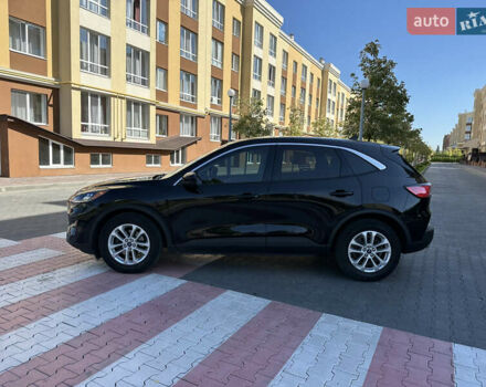 Черный Форд Эскейп, объемом двигателя 1.5 л и пробегом 53 тыс. км за 17299 $, фото 5 на Automoto.ua