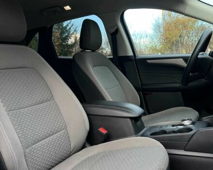 Чорний Форд Ескейп, об'ємом двигуна 1.5 л та пробігом 46 тис. км за 16300 $, фото 17 на Automoto.ua