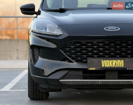 Чорний Форд Ескейп, об'ємом двигуна 2.49 л та пробігом 117 тис. км за 22650 $, фото 5 на Automoto.ua