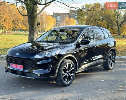 Черный Форд Эскейп, объемом двигателя 1.5 л и пробегом 68 тыс. км за 16500 $, фото 3 на Automoto.ua