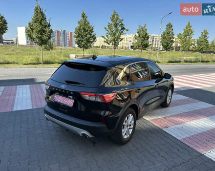 Черный Форд Эскейп, объемом двигателя 1.5 л и пробегом 53 тыс. км за 17299 $, фото 3 на Automoto.ua