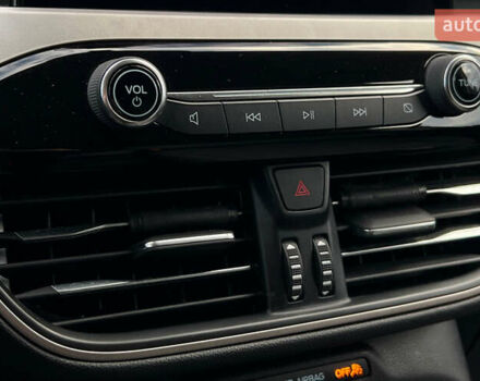 Чорний Форд Ескейп, об'ємом двигуна 1.5 л та пробігом 46 тис. км за 16300 $, фото 14 на Automoto.ua