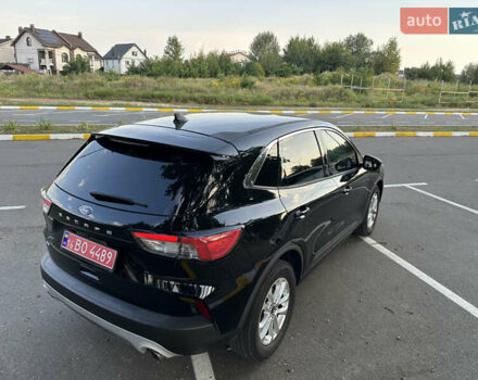 Черный Форд Эскейп, объемом двигателя 1.5 л и пробегом 53 тыс. км за 16900 $, фото 2 на Automoto.ua