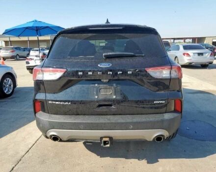 Черный Форд Эскейп, объемом двигателя 2 л и пробегом 43 тыс. км за 5100 $, фото 5 на Automoto.ua