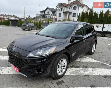 Черный Форд Эскейп, объемом двигателя 1.5 л и пробегом 89 тыс. км за 15199 $, фото 2 на Automoto.ua