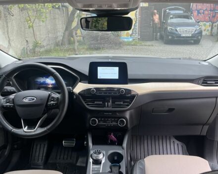 Черный Форд Эскейп, объемом двигателя 0 л и пробегом 60 тыс. км за 23300 $, фото 5 на Automoto.ua