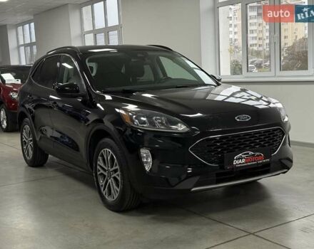 Чорний Форд Ескейп, об'ємом двигуна 1.5 л та пробігом 177 тис. км за 17000 $, фото 1 на Automoto.ua