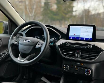 Чорний Форд Ескейп, об'ємом двигуна 1.5 л та пробігом 46 тис. км за 16300 $, фото 18 на Automoto.ua