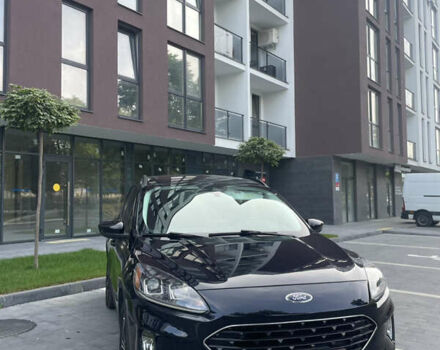 Черный Форд Эскейп, объемом двигателя 2 л и пробегом 74 тыс. км за 21500 $, фото 6 на Automoto.ua