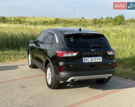Черный Форд Эскейп, объемом двигателя 1.5 л и пробегом 42 тыс. км за 16500 $, фото 6 на Automoto.ua