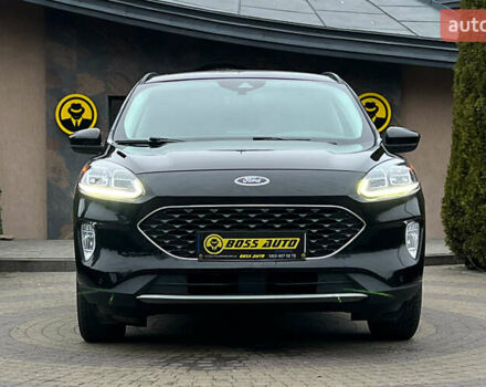 Чорний Форд Ескейп, об'ємом двигуна 2 л та пробігом 134 тис. км за 18900 $, фото 1 на Automoto.ua