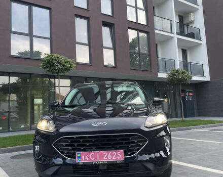 Черный Форд Эскейп, объемом двигателя 2 л и пробегом 74 тыс. км за 21500 $, фото 9 на Automoto.ua